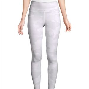 Alo yoga white camo leggings